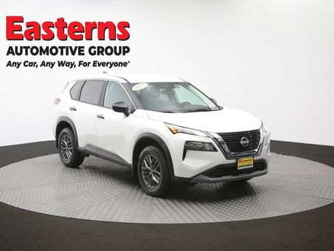 Used 2023 Nissan Rogue S AWD/4WD image 49