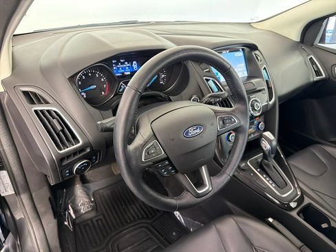 Used 2018 Ford Focus Titanium FWD image 14