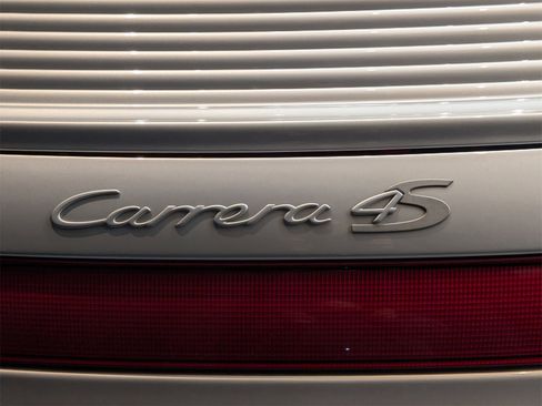 Used 2004 Porsche 911 Carrera 4S image 12