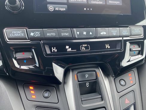 Used 2023 Honda Odyssey Sport image 41