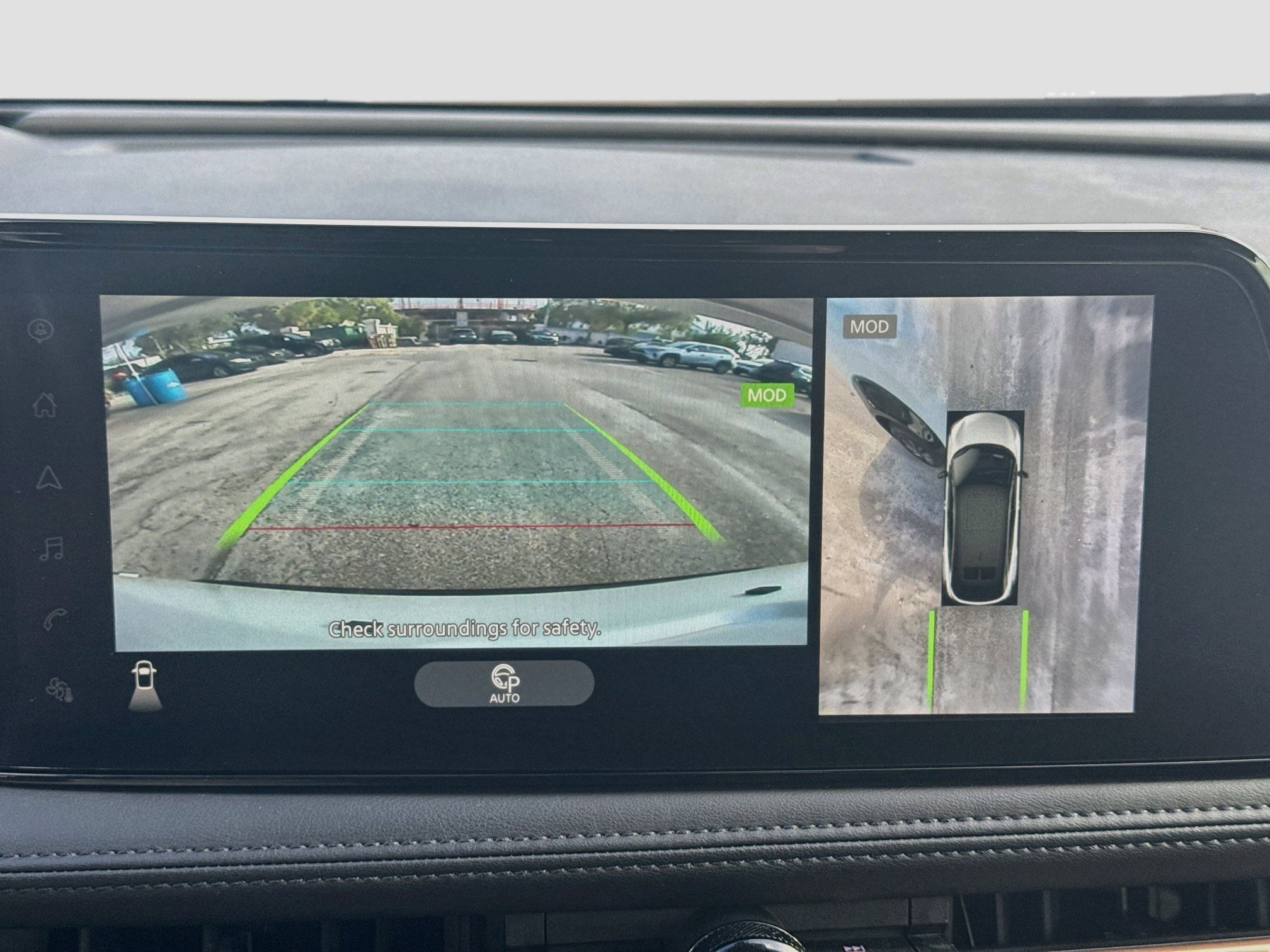 Used 2023 Nissan Ariya FWD image 14