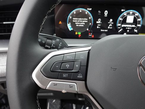 New 2026 Volkswagen Tiguan S image 17