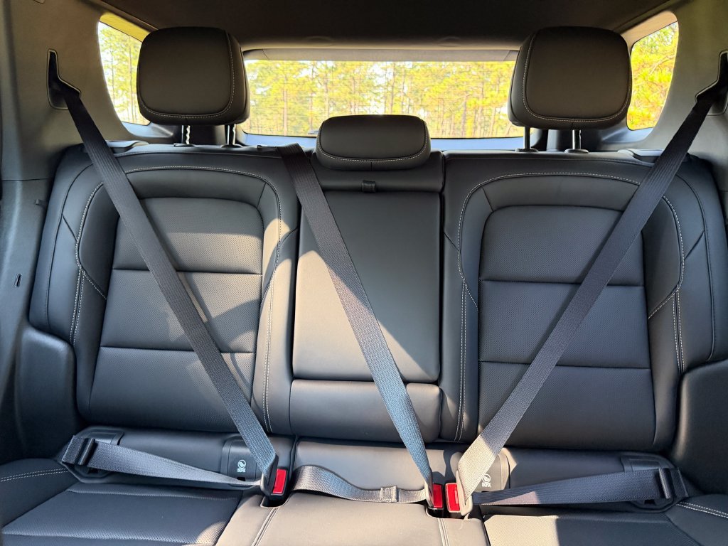 New 2027 GMC Terrain Elevation w/ Elevation Premium Package FWD image 28
