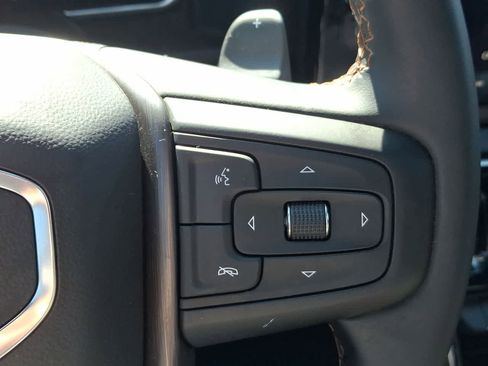 Used 2025 GMC Sierra 1500 AT4 w/ Technology Package image 24