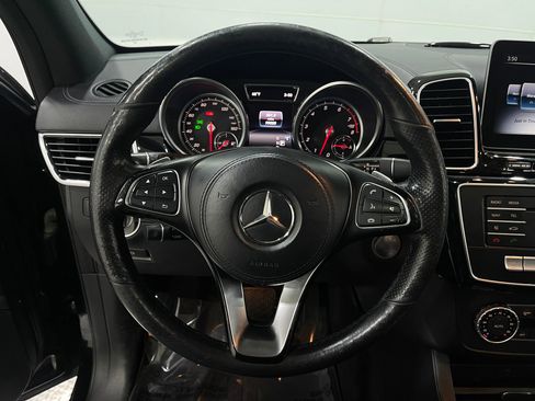 Used 2018 Mercedes-Benz GLS 450 4MATIC image 22