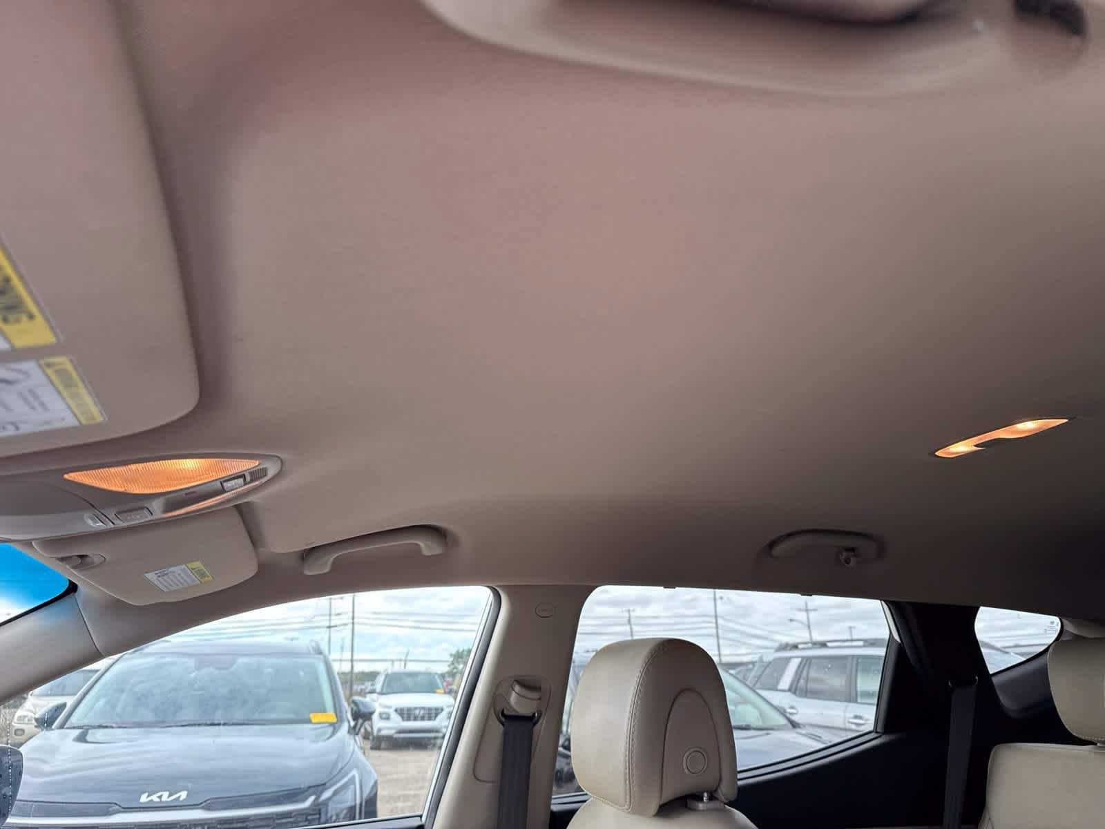 Used 2018 Hyundai Santa Fe Sport 2.0T AWD/4WD image 17