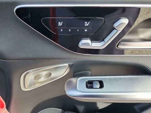 New 2026 Mercedes-Benz GLC 300 4MATIC image 12