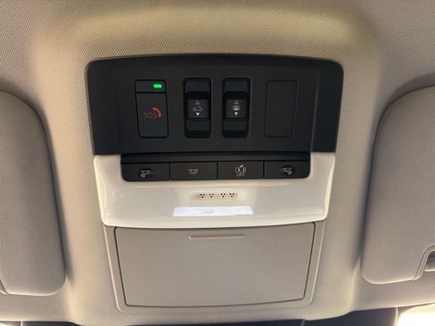 Used 2023 Nissan Pathfinder Platinum w/ Cargo Package image 45