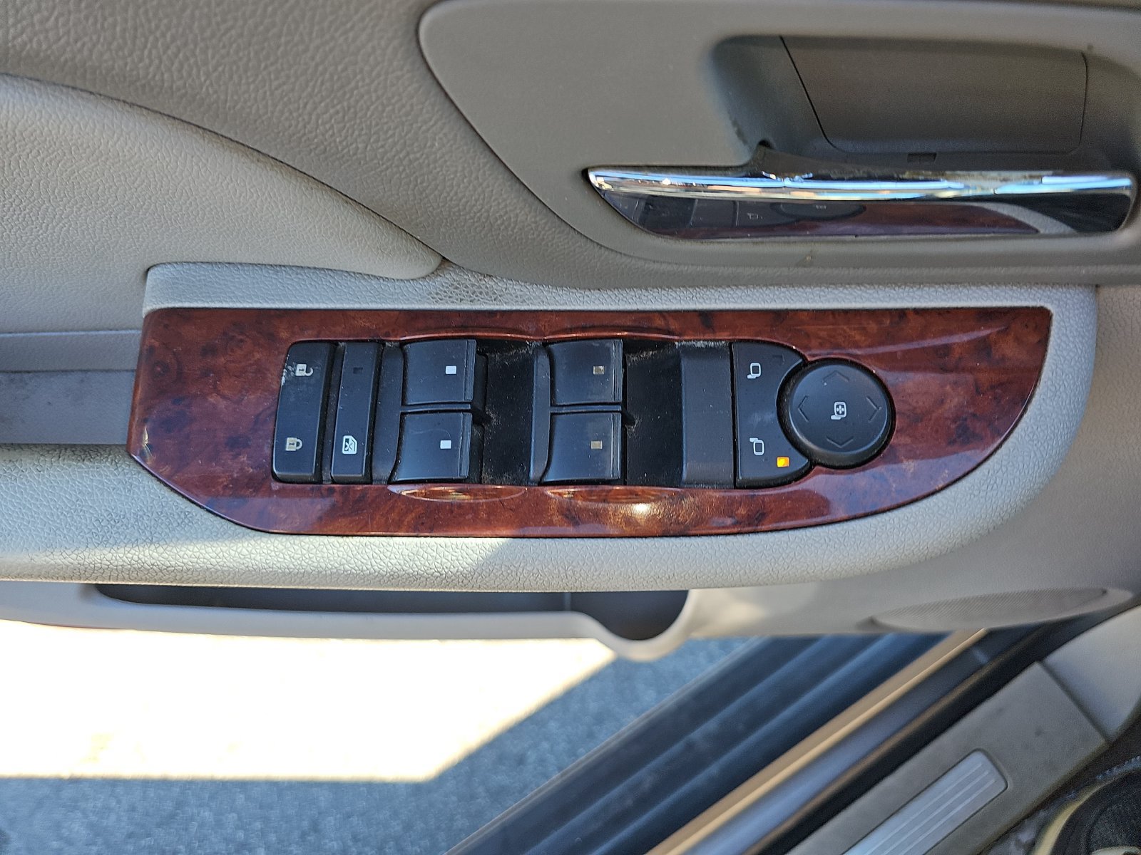 Used 2009 Chevrolet Avalanche LT RWD image 27
