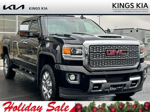 Used 2018 GMC Sierra 2500 Denali w/ Duramax Plus Package image 1