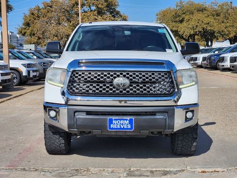 Used 2019 Toyota Tundra SR5 image 2