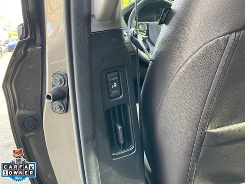 Used 2018 Honda Odyssey Touring image 43