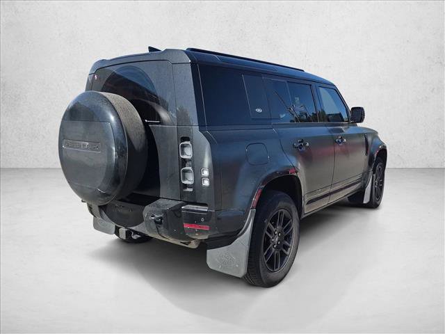 Used 2024 Land Rover Defender 110 X AWD/4WD image 5