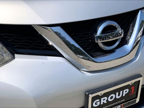 Used 2015 Nissan Rogue SL AWD/4WD image 30