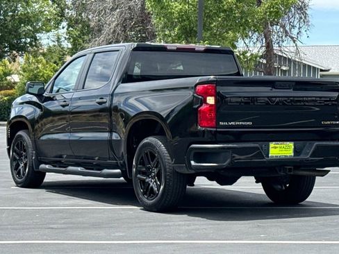 Used 2023 Chevrolet Silverado 1500 Custom RWD image 3