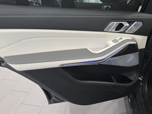 New 2026 BMW ALPINA XB7 image 10