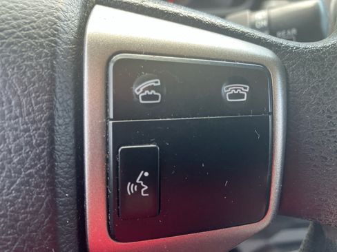 Used 2013 Toyota 4Runner SR5 w/ Convenience Pkg AWD/4WD image 19