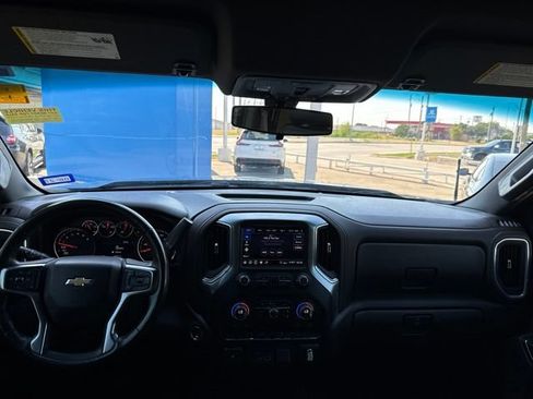 Used 2020 Chevrolet Silverado 1500 LT w/ Texas Edition RWD image 9