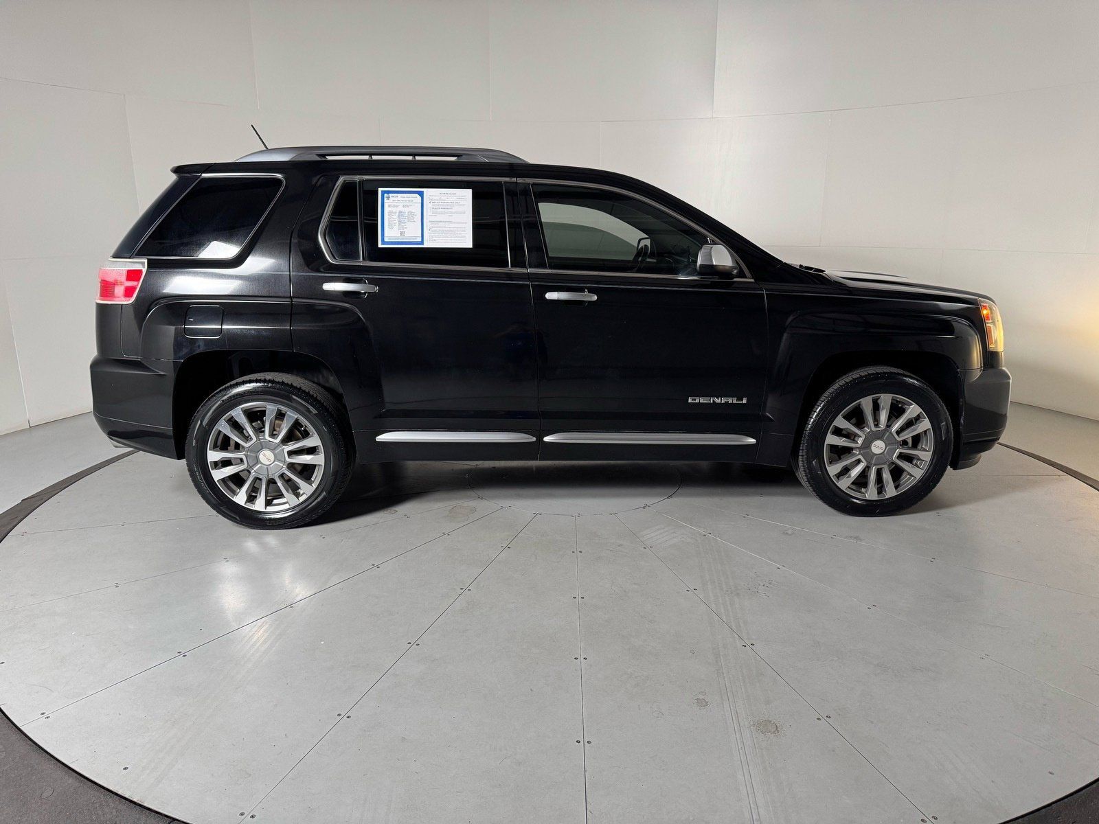 Used 2017 GMC Terrain Denali FWD image 6