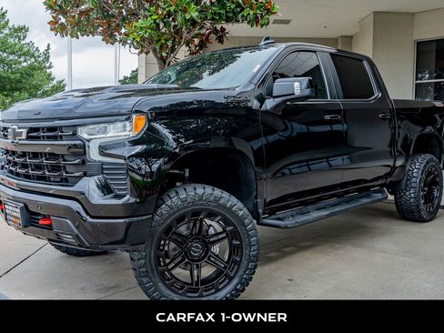 Used 2024 Chevrolet Silverado 1500 LT Trail Boss w/ LT Trail Boss Premium Package AWD/4WD image 5