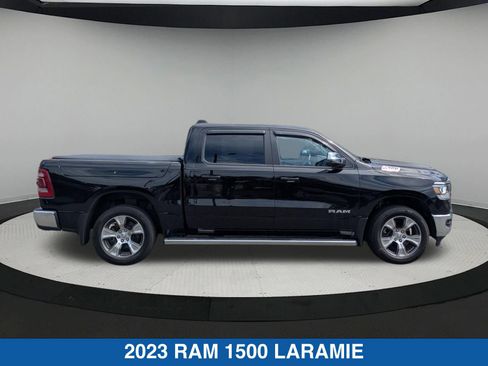 Used 2023 RAM 1500 Laramie AWD/4WD image 2
