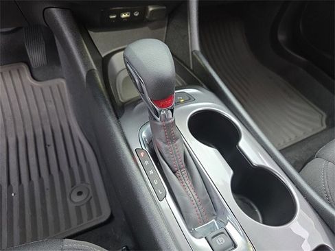 Certified 2025 Chevrolet Malibu RS FWD image 19