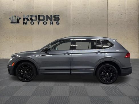 Used 2022 Volkswagen Tiguan SE R-Line FWD image 4