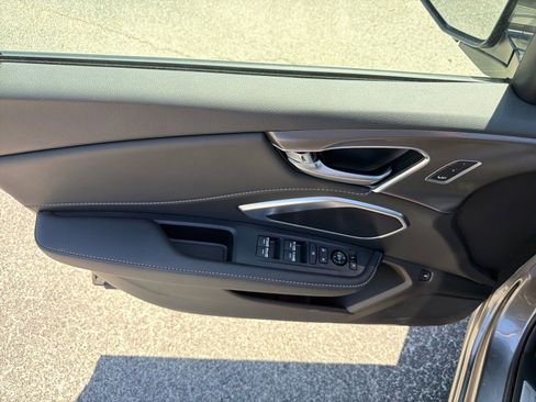 New 2026 Acura RDX SH-AWD image 19