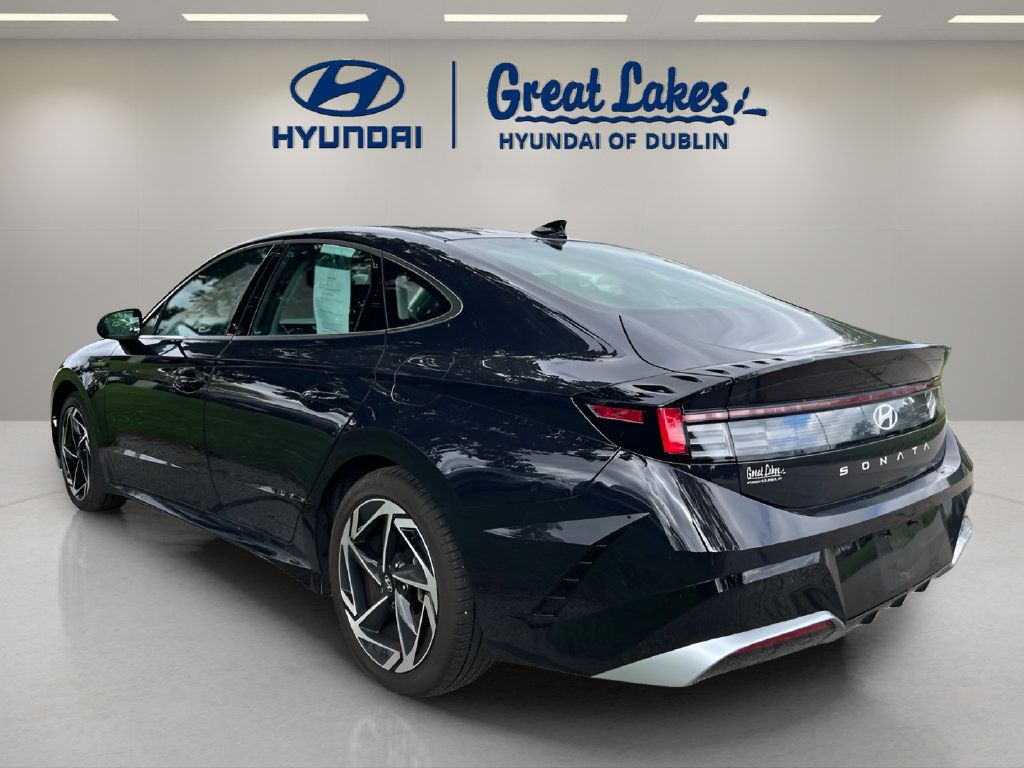 Certified 2026 Hyundai Sonata SEL FWD image 3