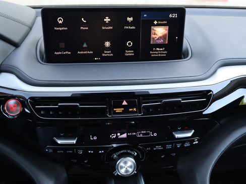 Used 2023 Acura MDX SH-AWD w/ Technology Package image 19