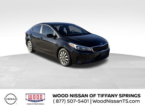 Used 2017 Kia Forte LX w/ LX Popular Package image 1