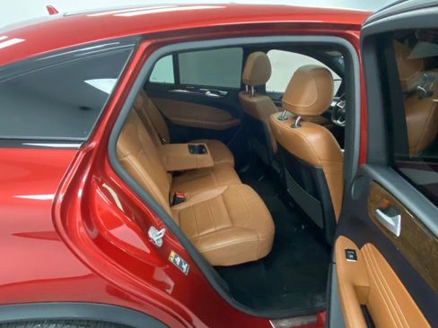 Used 2017 Mercedes-Benz GLE 43 AMG AMG GLE 43 4MATIC Coupe w/ Parking Assist Package image 39