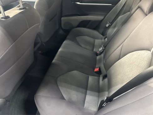 Used 2022 Toyota Camry LE image 12