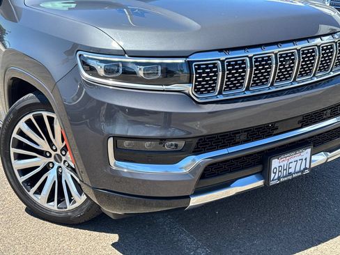 Used 2022 Jeep Grand Wagoneer Series III AWD/4WD image 6