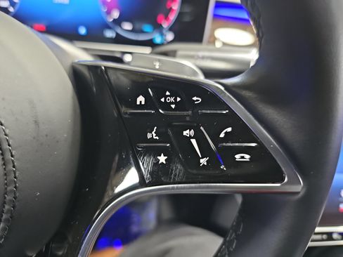 Certified 2023 Mercedes-Benz Maybach S 580 4MATIC image 19