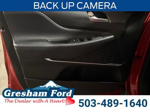 Used 2019 Hyundai Santa Fe SEL image 9