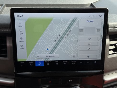 Certified 2022 Ford Expedition XLT image 24