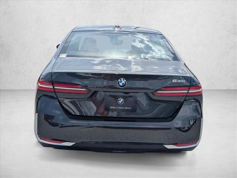 New 2026 BMW 530i w/ Convenience Package image 7