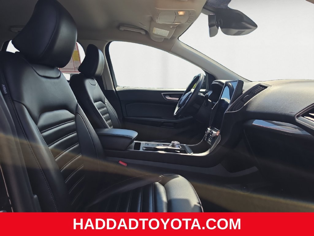 Used 2024 Ford Edge SEL AWD/4WD image 16