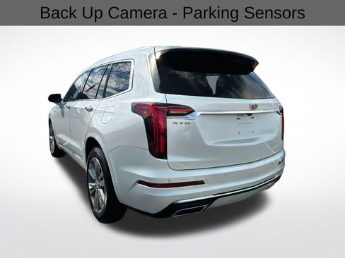 Used 2023 Cadillac XT6 Premium Luxury image 7