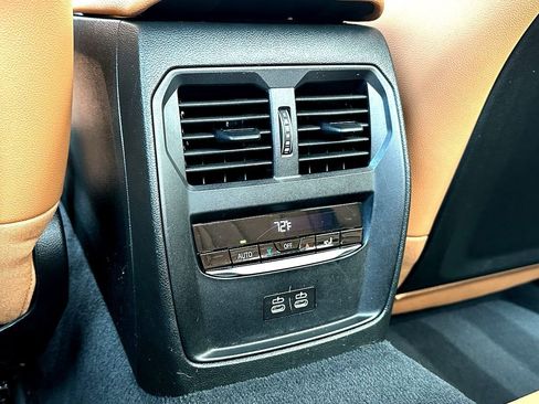 Certified 2024 BMW 330i Sedan image 20