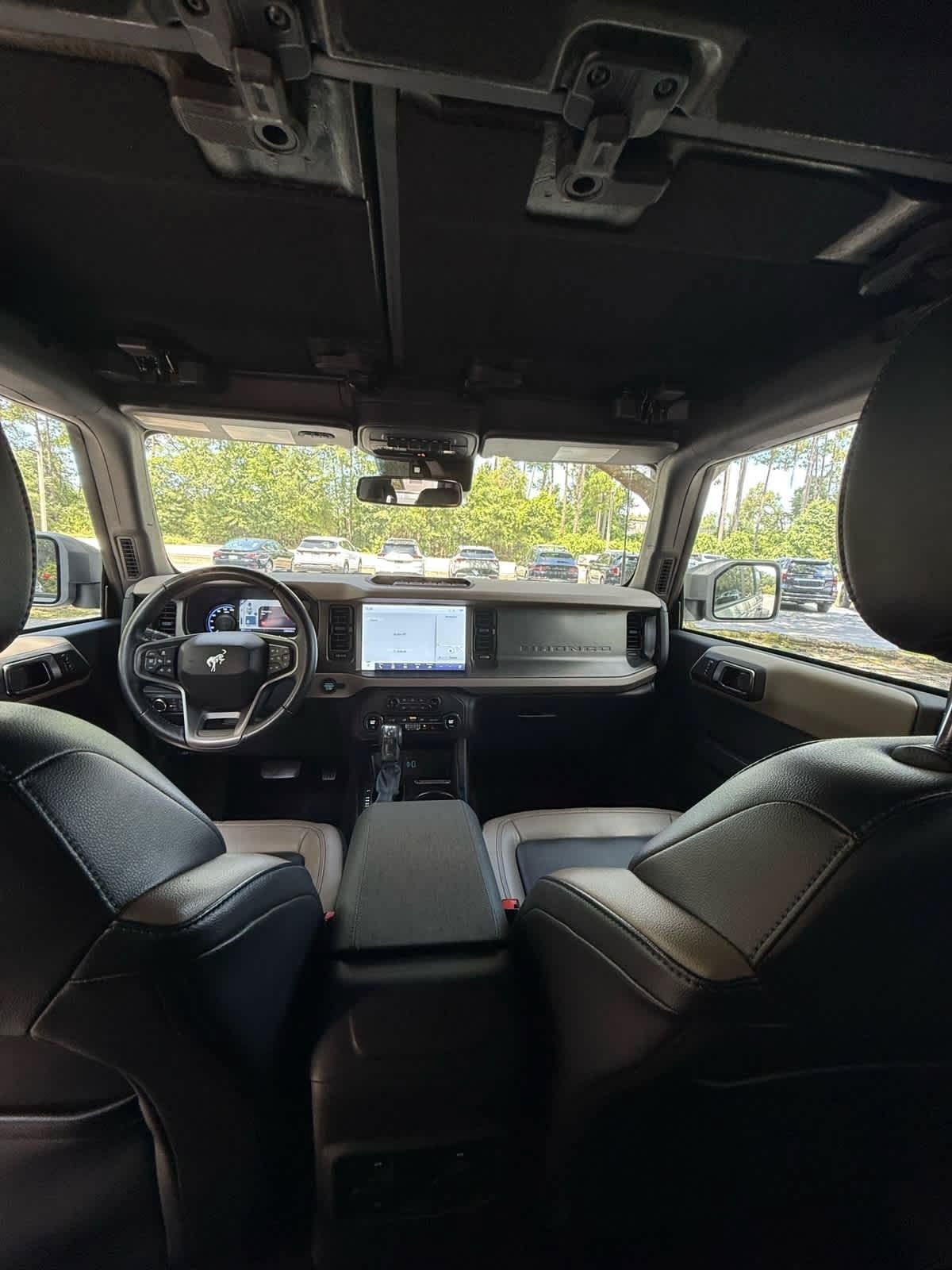 Used 2024 Ford Bronco Wildtrak AWD/4WD image 16