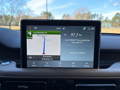 Used 2023 Lincoln Aviator Reserve w/ Equipment Group 201A image 5