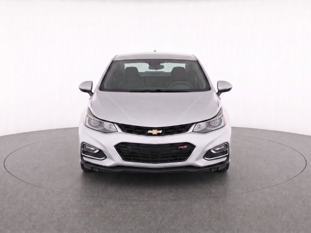 Used 2018 Chevrolet Cruze LT FWD image 3