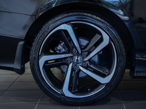 Used 2022 Honda Accord Sport image 17