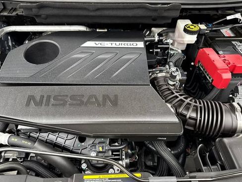 Used 2025 Nissan Rogue SV FWD image 54