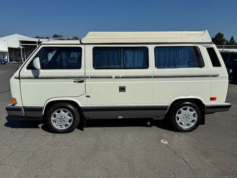 Used 1990 Volkswagen Vanagon image 3