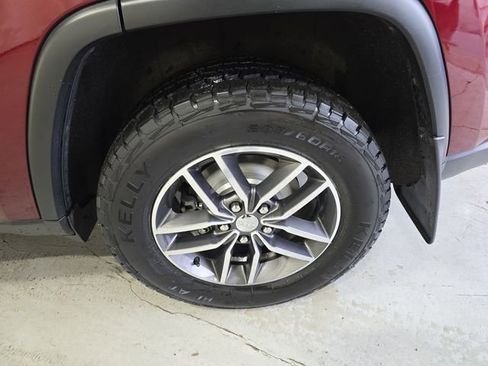 Used 2018 Jeep Grand Cherokee Limited w/ Trailer Tow Group IV image 38