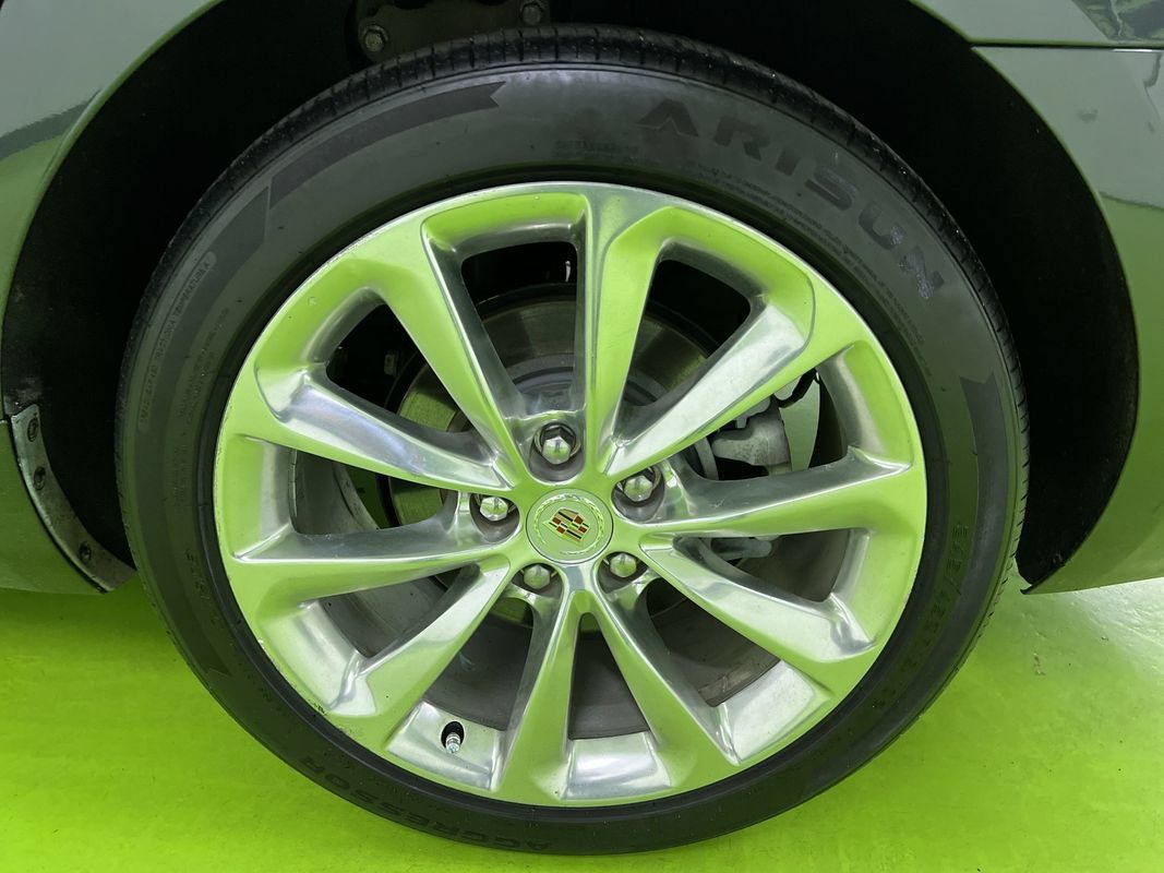 Used 2013 Cadillac XTS Luxury w/ Driver Awareness Package FWD image 15
