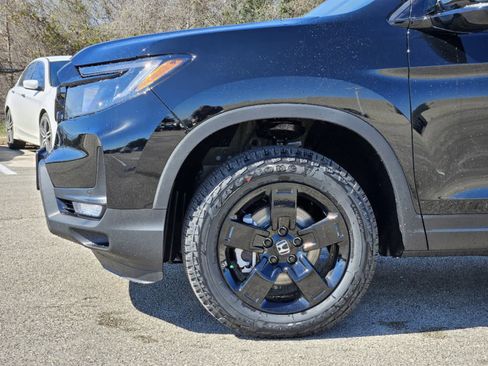 New 2026 Honda Ridgeline Black Edition image 8